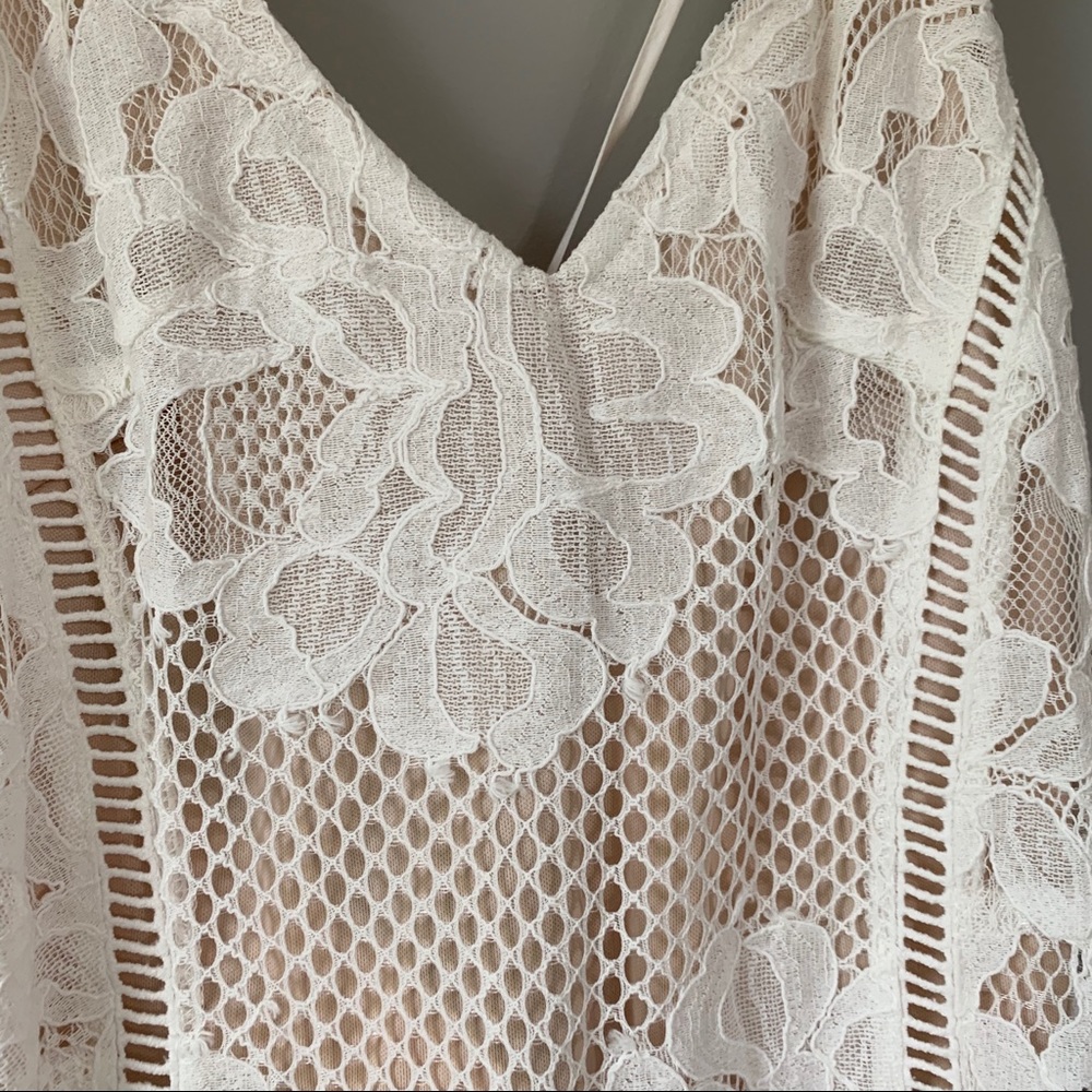 Fashion Nova Off White Lace Dress NWT - Picture 4 of 6